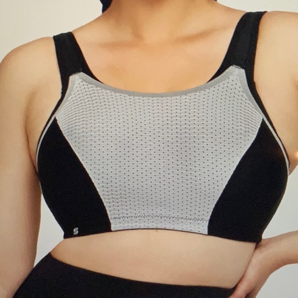 Glamorise Custom Control Bra.